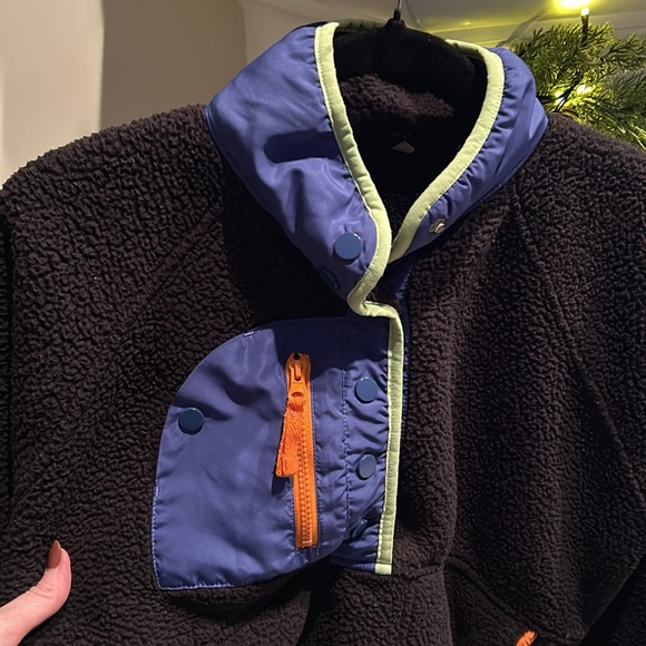 Fleece Jacket - Picture 2 of 5